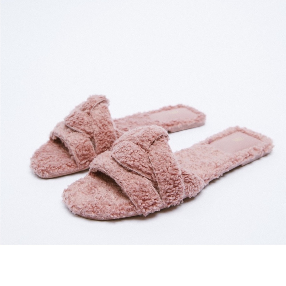 ZARA CROSSOVER FABRIC SANDALS